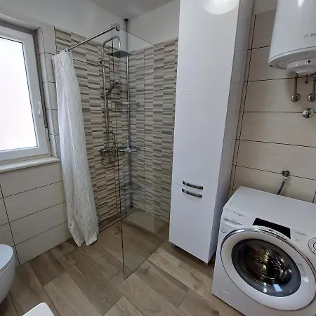 Valux Apartment *