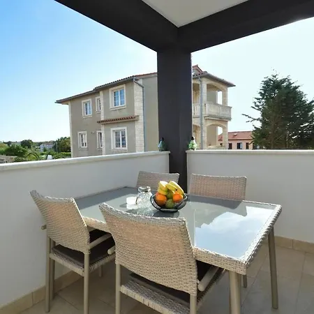 Valux Apartment *