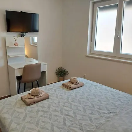 Valux Apartment