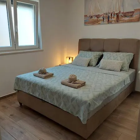 Valux Apartment Pula